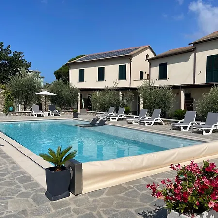 بيت ضيافة Il Canneto 4*