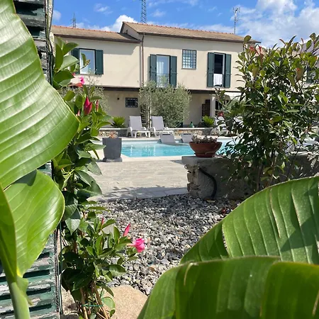 Il Canneto Guest house *
